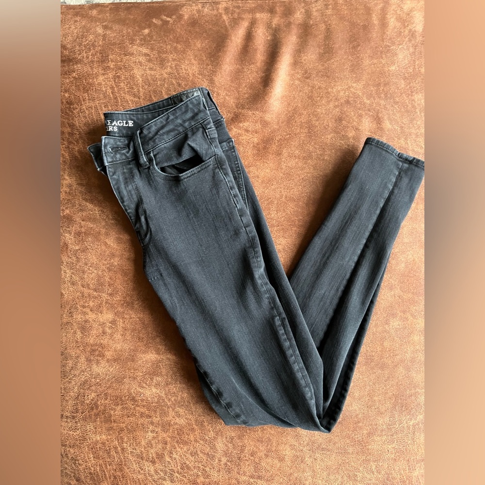 American eagle black high-rise jegging